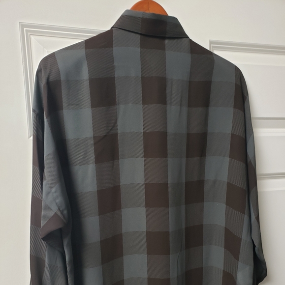 Vintage LizSport LS Button-Down Silk Shirt, Women's Size M - Picture 5 of 5